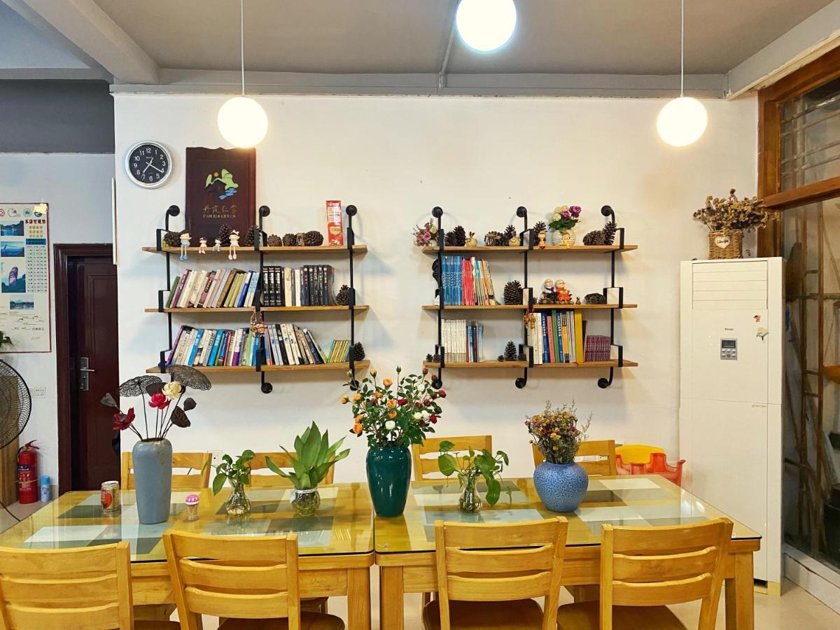 House Of Wisdom Apartment Renhua Bagian luar foto